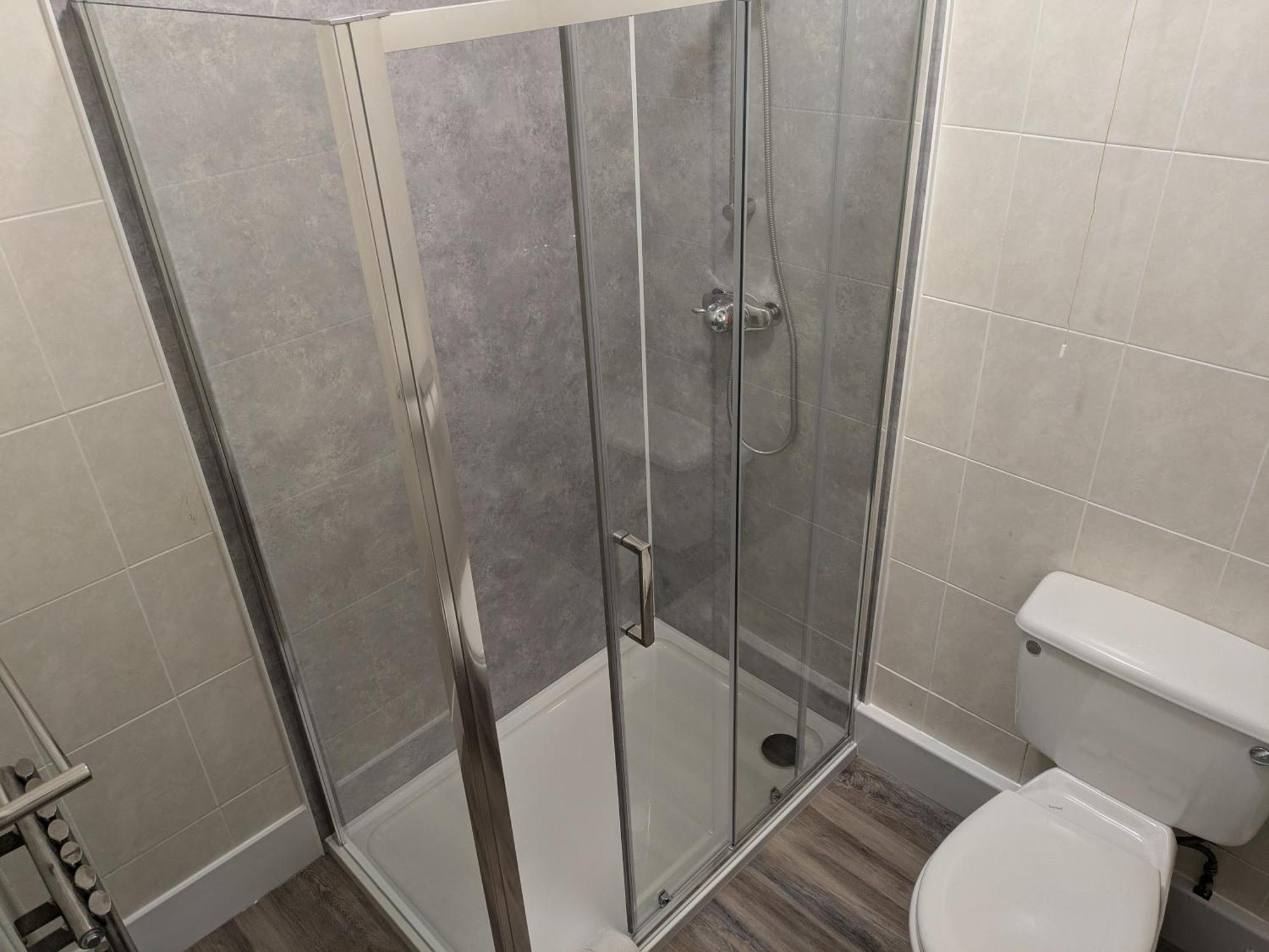 Llangollen Hostel Guest Rooms - No Dormitories - Self Catering المظهر الخارجي الصورة